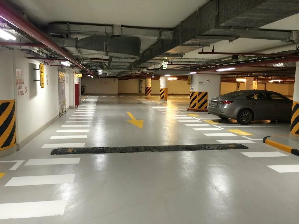 планета тц новокузнецк подземная парковка. парковка у тц. надземный паркинг. парковка у торгового центра. подземная парковка воронеж.