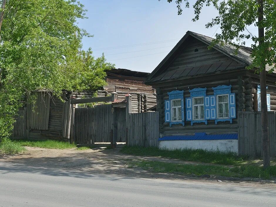 Камышлов дома. Красивые дома в камышлове. П бажова екатеринбург. Камышлов дома. Дом в камышлове.