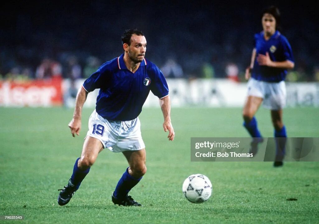 Schillaci 1990. Сальваторе скиллачи биография. Скиллачи футболист. Сальваторе скиллачи чм 1990. Сальваторе скиллачи футболист.