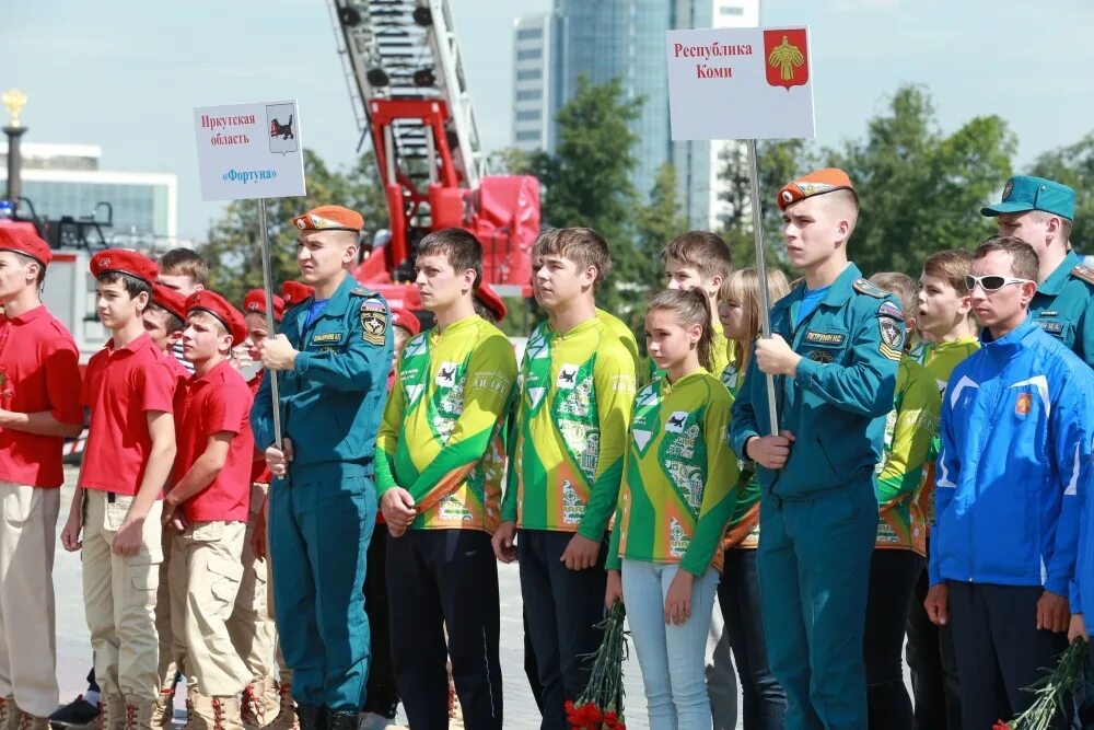 Команда на спортивные соревнования. Президентские спортивные игры 2019. Президентские спортивные состязания. Открытие соревнований. Всероссийские школьные соревнования.