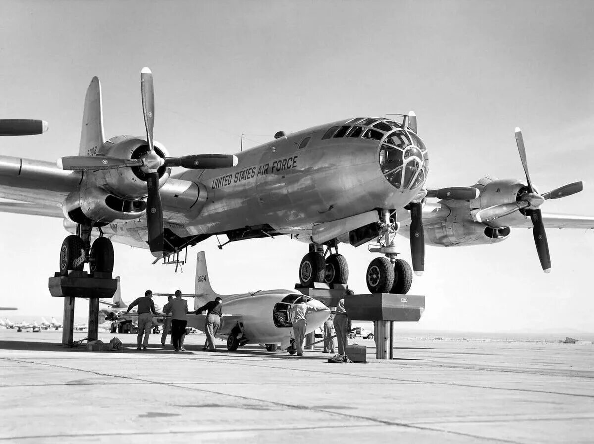 Boeing b-50 Superfortress. Боинг б 29 Суперфортресс. Б-29 бомбардировщик. B29 самолет. Б 29 ростов