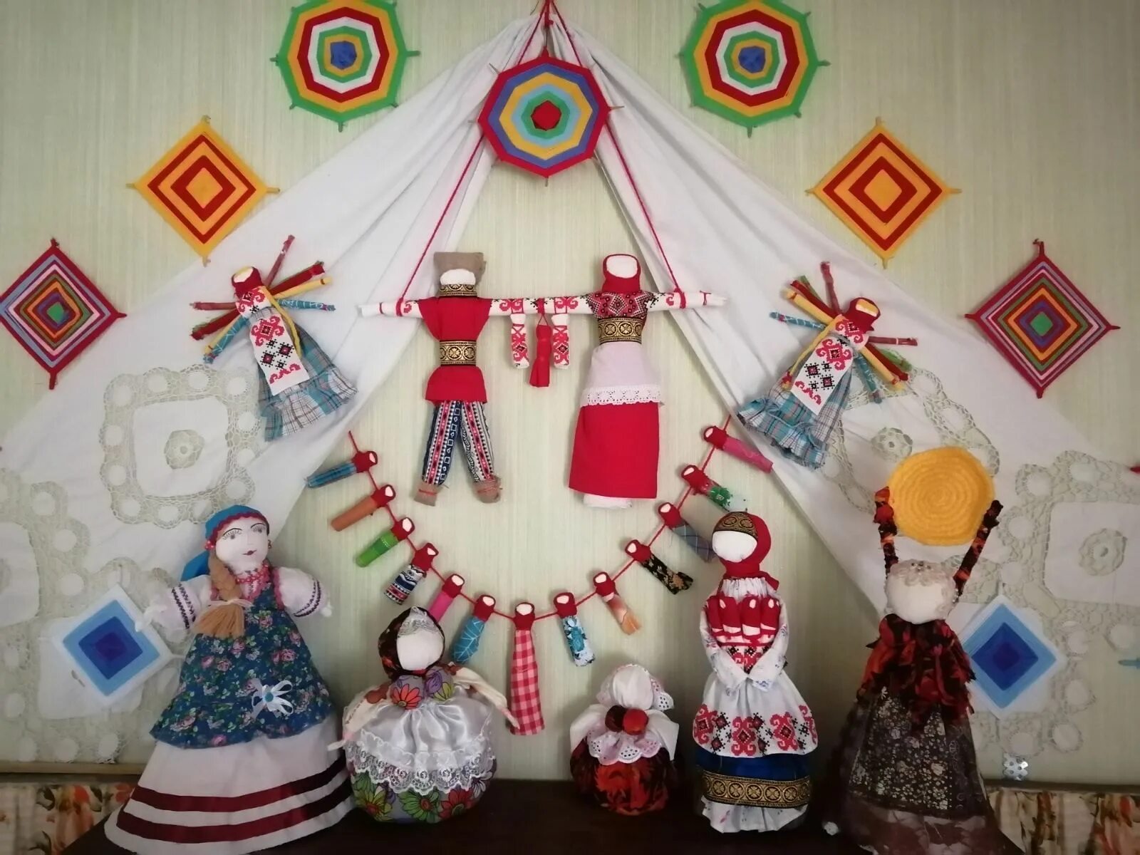 календарь народной куклы хоровод круглый год. праздник ивана купала в древней руси. дружба народов в детском саду. русский фольклор. хоровод народных кукол.