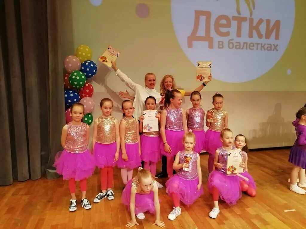 Танцы 2014 победитель. Конкурс 23 апреля. Рисунок ко 23 февраля конкурс рисунков. Конкурс на 23 февраля в школе для мальчиков. Рисунок на 23 февраля на конкурс.