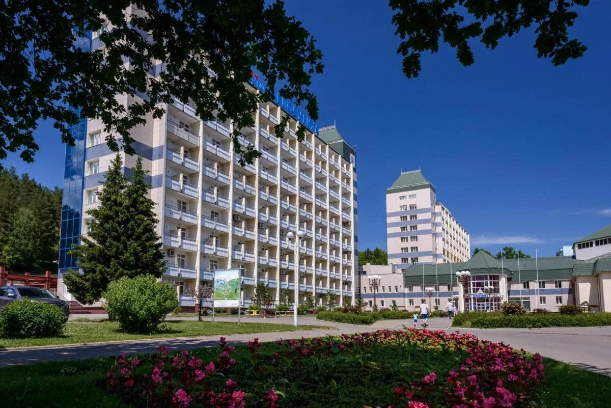 В каком санатории можно отдохнуть недорого. Санатории курорта &quot;белокуриха&quot; (алтайский край). санаторий белокуриха алтайский край. санаторий курорт белокуриха. белокуриха санаторий алтай.