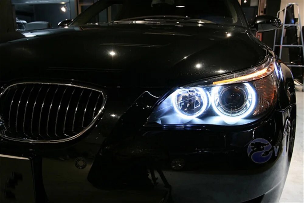 BMW e60 ангельские глазки led lampochka. BMW e60 Angel Eyes. Ангельские глазки БМВ е60 дорестайл. BMW m5 e60 Angel Eyes.