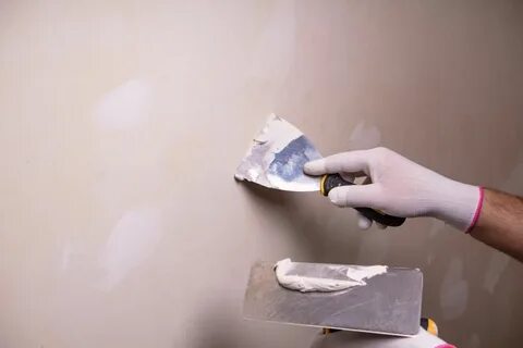 Можно наносить шпаклевку на водоэмульсионную
