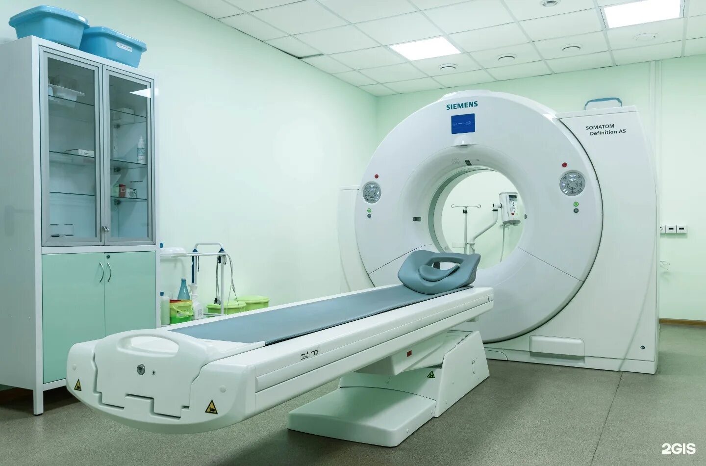 Медси на красной пресне. Кт аппарат медси. Кт головного мозга медси. ). Клиника медси в благовещенском переулке.