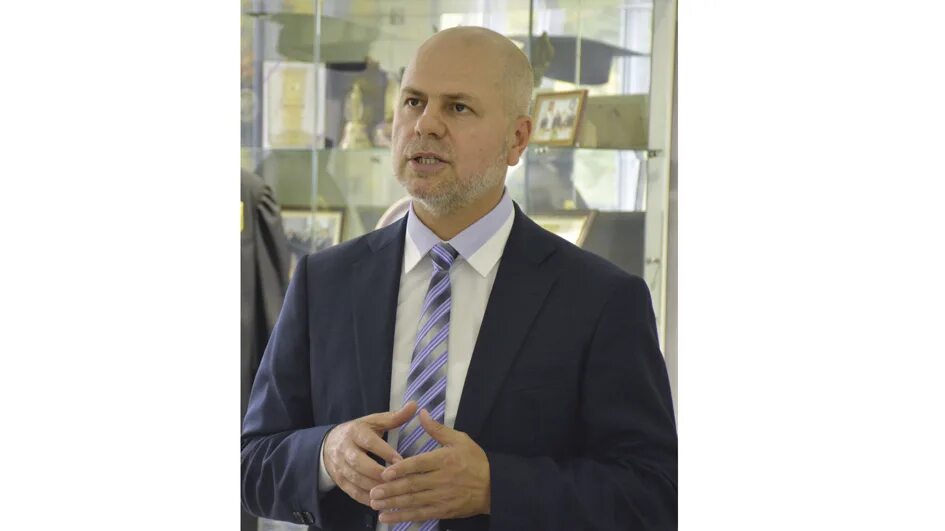 Чеченская поэтесса. Зайнутдинов александр николаевич. Шамхан шарипович цуруев чгпу. Цуруев шамхан шарипович. Кусаев адиз.