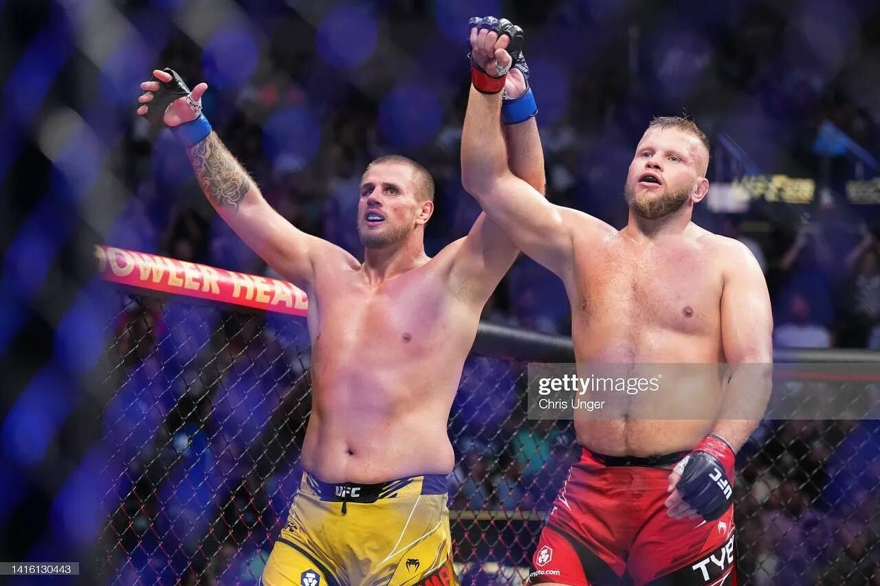 Вернулся сильнейший игрок. Молдавский боец UFC Романов. Alexander Romanov UFC.