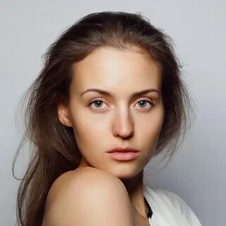 Ангина певица