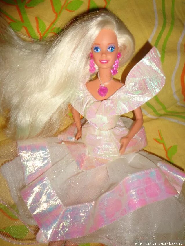 Барби 90х. Куклы Барби 90. Кукла Барби 90-х годов. Кукла Барби 90 годов.