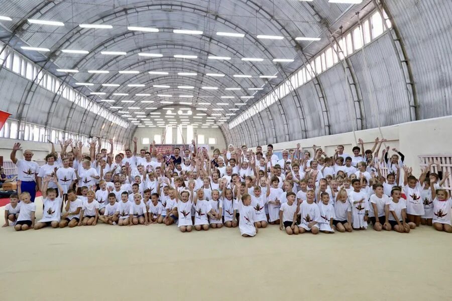 Город волжский спортивная гимнастика. Русин кирилл легкая атлетика. Спортивная школа олимпийского резерва 2 сызрань. Школа олимпийского резерва новосибирск. Эмблема спортивной школы.