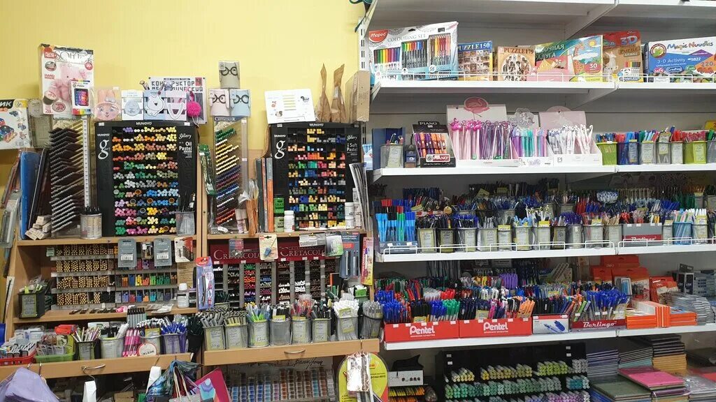 художественный магазин на чернышевского. александр шадрин. магазин художник на чернышевского казань. наталья сафиуллина художник. художественный салон казань ул московская.