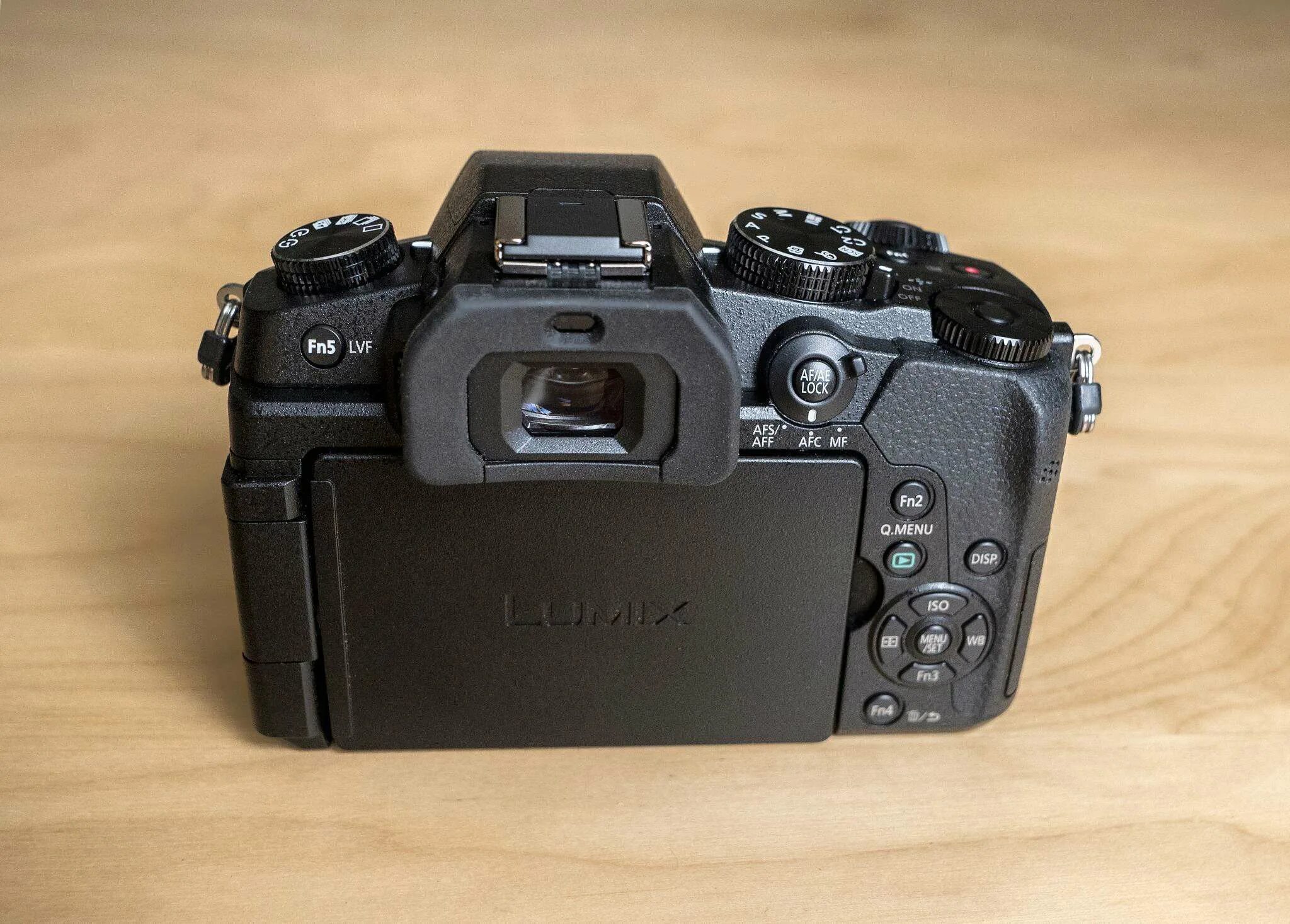 Panasonic lumix g80. Panasonic lumix dmc-g80. panasonic lumix dmc-g80 body. lumix dc-g80.