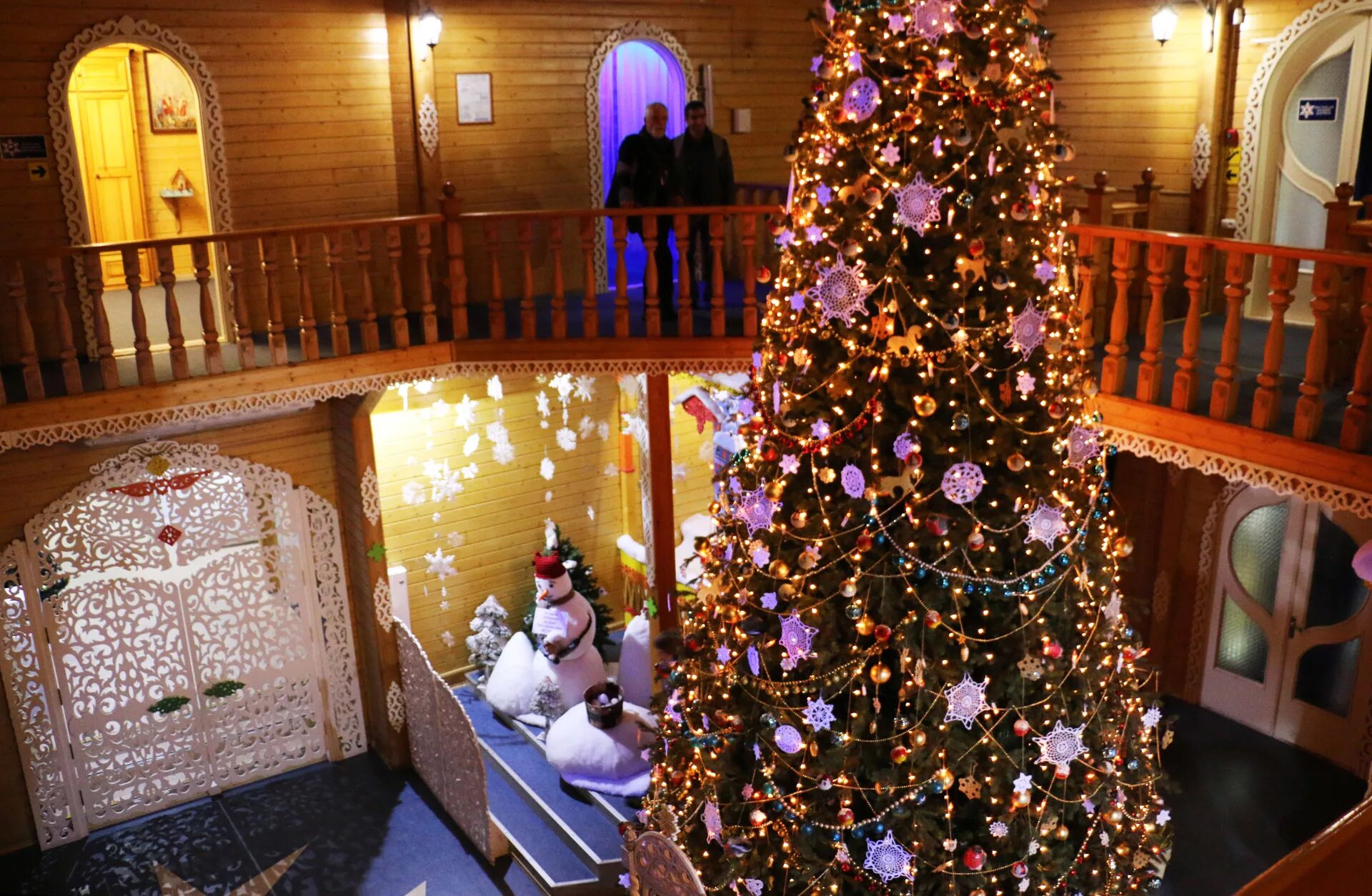 кристмас камин санта. новый год (праздник). елка дом деда мороза. елка дом деда мороза. елка дом деда мороза.