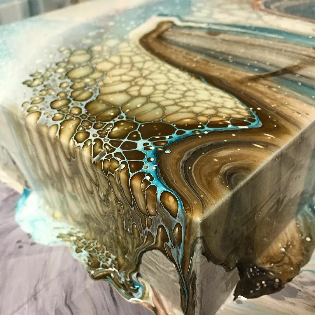 Resin art эпоксидная. Эпоксидная смола Ресин арт. Грег Мартц эпоксидная смола. Техника Resin Art эпоксидная смола. Диптих эпоксидная смола.