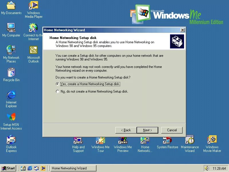 Установить 1 17. Microsoft Windows Millennium Edition. Windows Millennium 2000. Windows me Millennium Edition. Windows me Интерфейс.