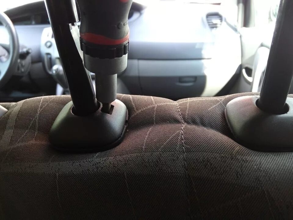 Установка чехлов - Renault Duster (1G), 1,5 л, 2014 года аксессуары DRIVE2