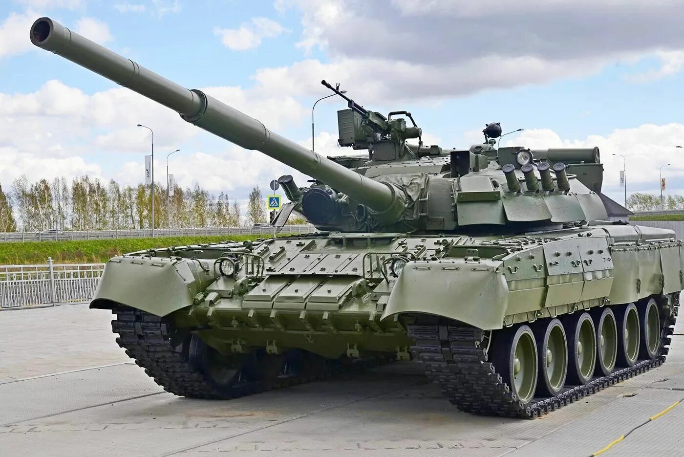 Танк т-80бм. Т-80 основной боевой танк. Танк т-80уд. Т-80уд. Авито т 80