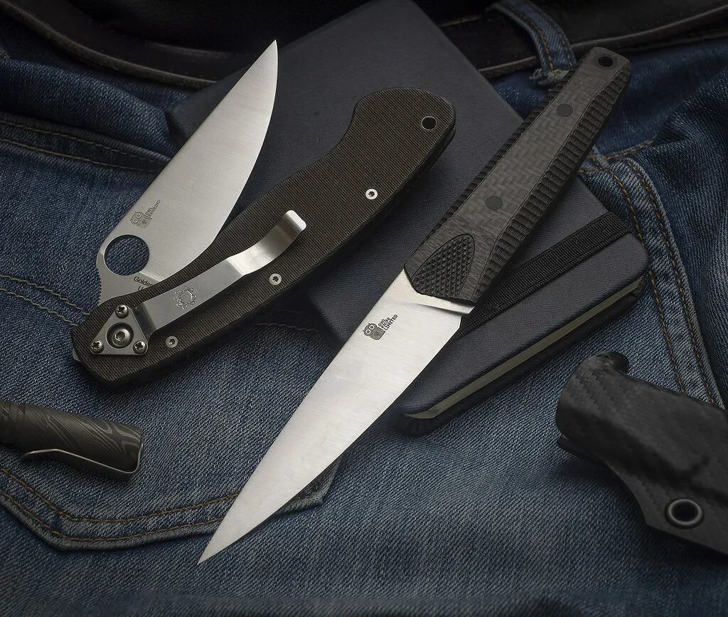 Ножи owl. Нож owl knife карбон. ножны карбон owl knife. owl knife складной нож. owl knife сканди.