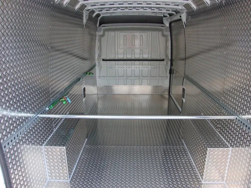 Облицовка уаз 469 алюминием. Лист алюминиевый 2х1200х3000 марка амг2н2р рифление квинтет. Алюминиевый рифленый пол газель некст. Металл для обшивки фургона. Обшивка кузова уаз 469 алюминием.