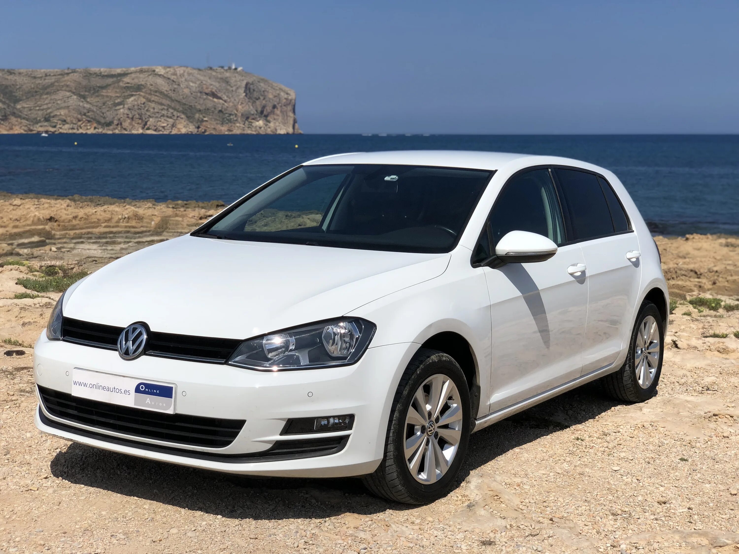 2 tsi. Volkswagen 1,0. Volkswagen golf 1. Vw golf 1. 2 tsi.