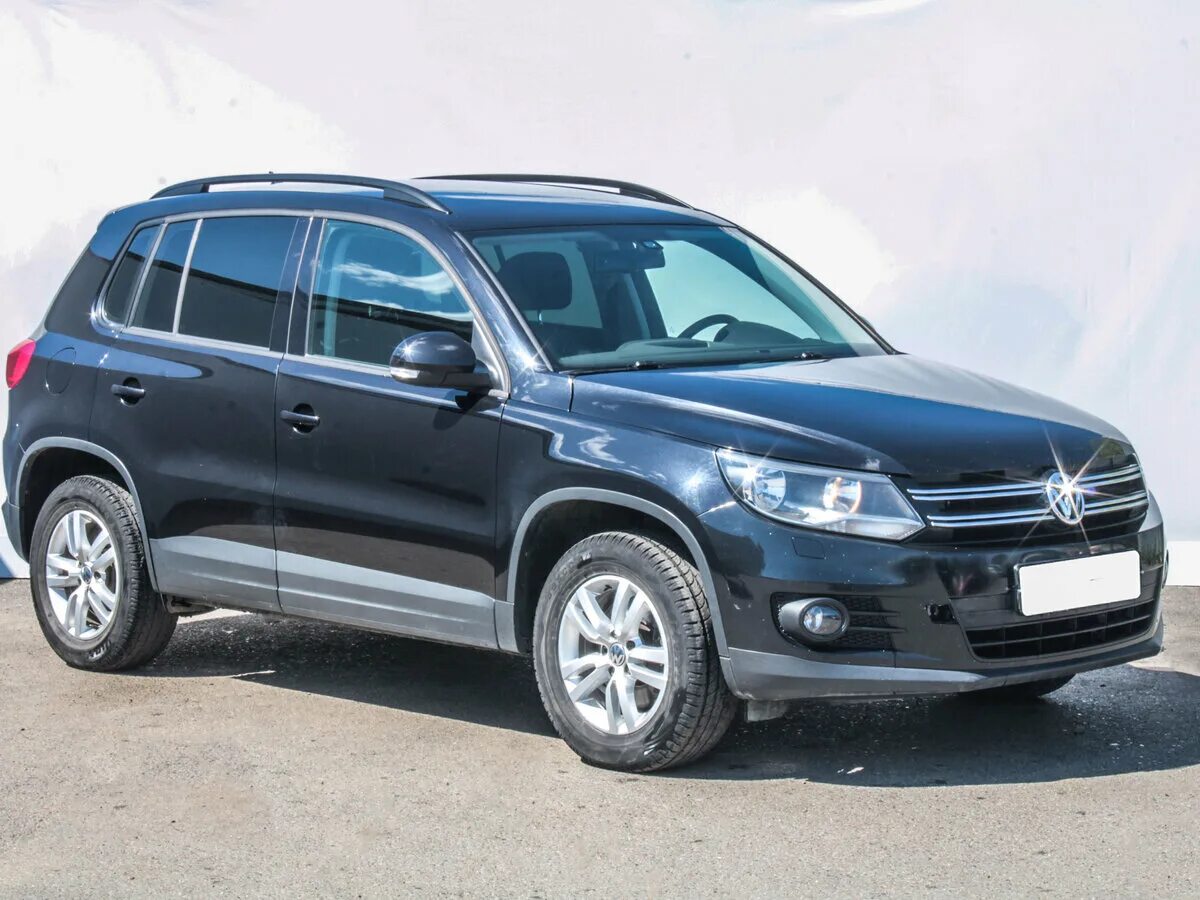 Фольксваген тигуан механика купить. Tiguan 1 чёрный. Тигуан механика.