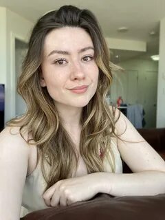 3wk ⋅. AlanaAraya. r/Faces. 