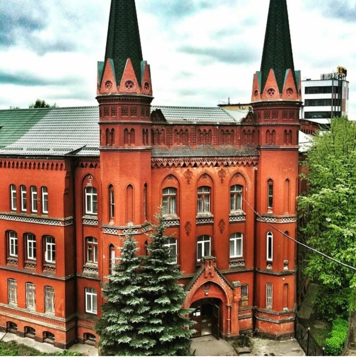 Техникумы калининграда. Калининградский морской колледж калининград здание. Техникумы калининграда. Морской колледж калининград. Калининградский морской рыбопромышленный колледж колледж.