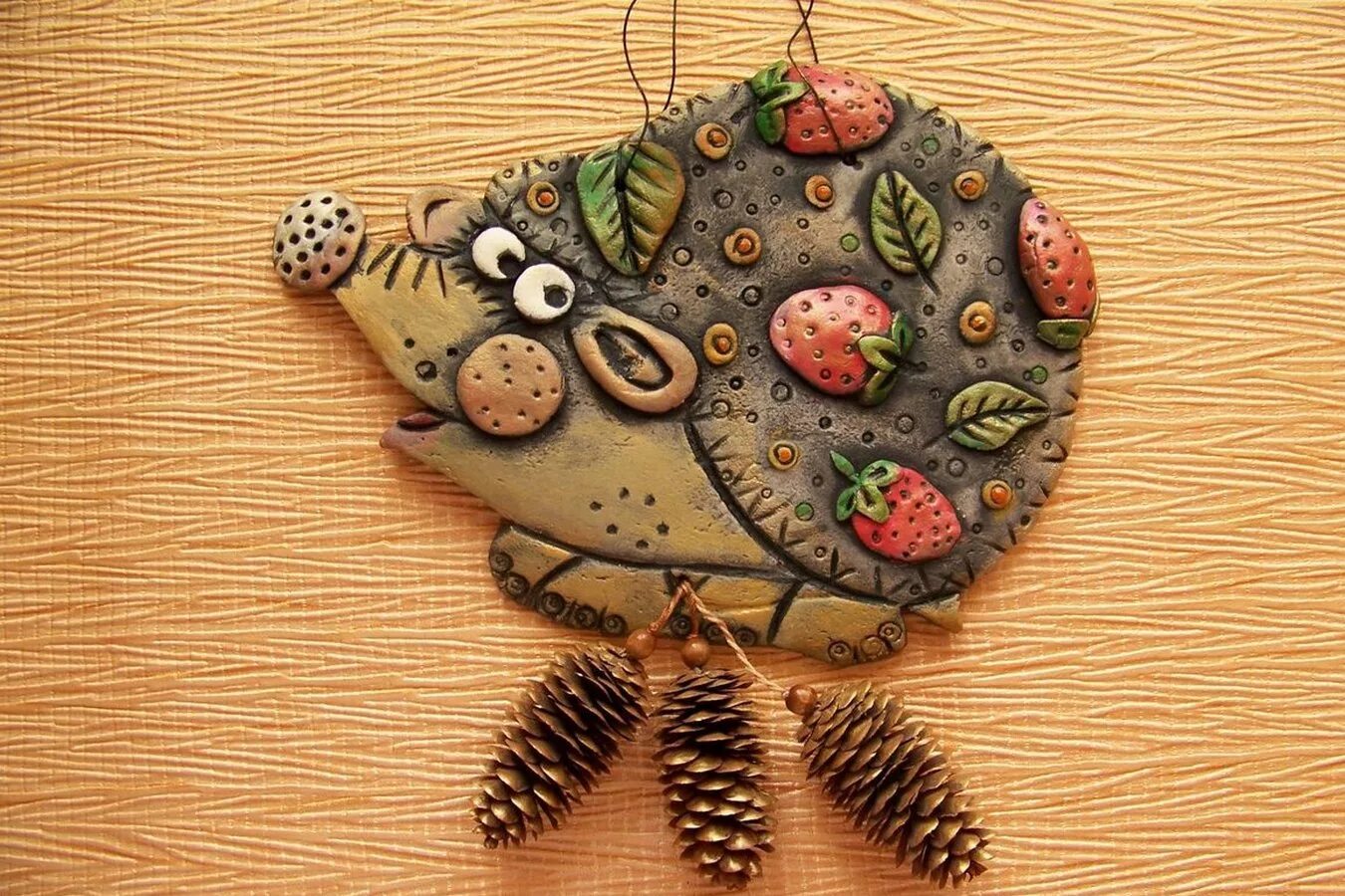 рисунки соленым тестом. поделки из соленого теста. поддела из соленого теста. рисунки соленым тестом. тестопластика поделки из соленого теста.