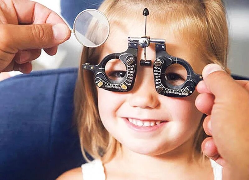 обследование у офтальмолога.