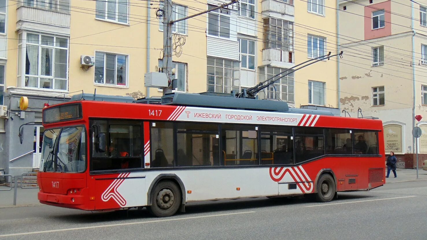 Троллейбус 10 ижевск сегодня. Сварз-маз-6235.00. сварз-маз-6235.00 в ижевске. сварз 6235. сварз-6235.00 троллейбус ижевск.