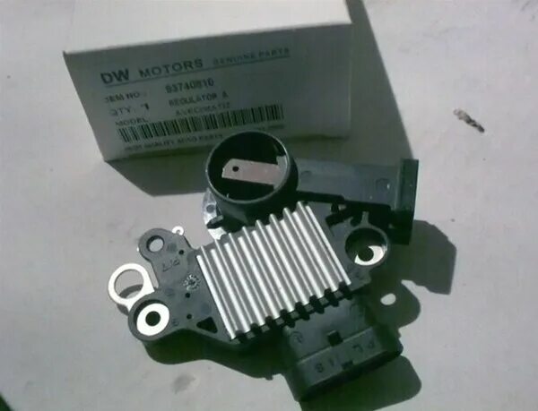 Регулятор напряжения шевроле авео т250. Регулятор напряжения дэу матиз. 6 артикул. Регулятор напряжения шевроле кобальт. Регулятор напряжения лачетти 1.