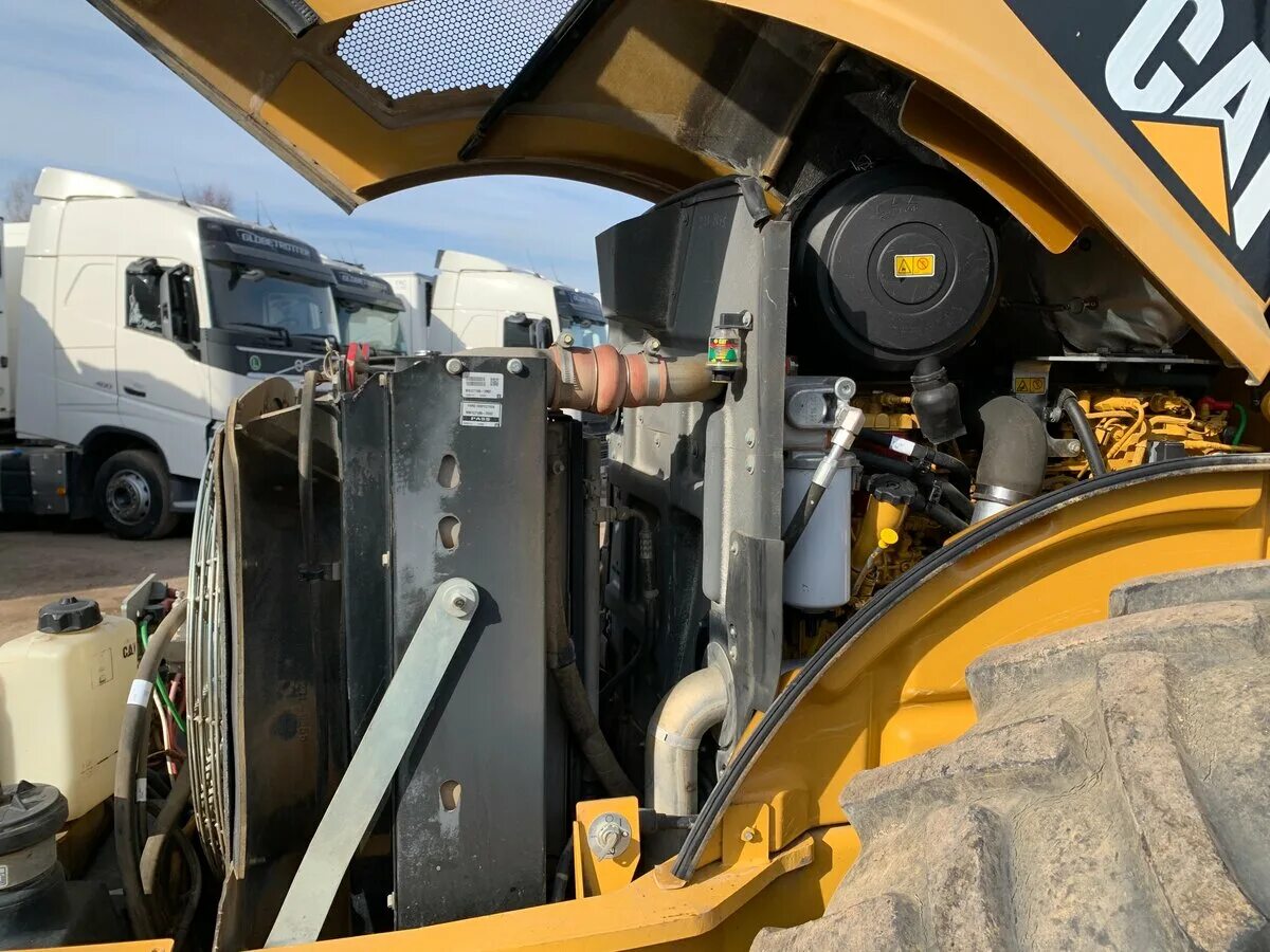 Как снять моторчик стеклоочистителя виброкаток caterpillar cs76 Купить б/у Caterpillar Катки в Тюмени: каток 2013 года на Авто.ру ID 16588340