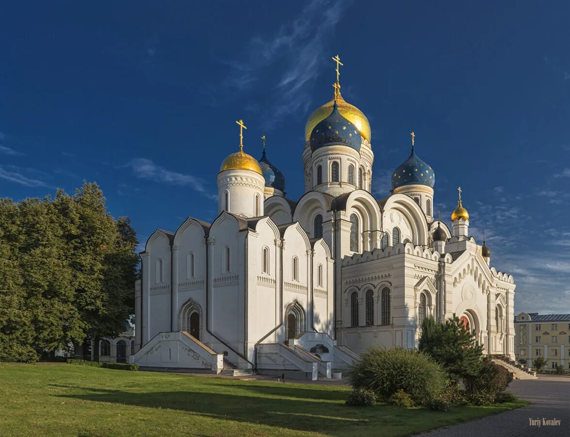 Свято никольский угрешский. Преображенский храм Николо Угрешского монастыря. Храм Николо Угрешский монастырь.