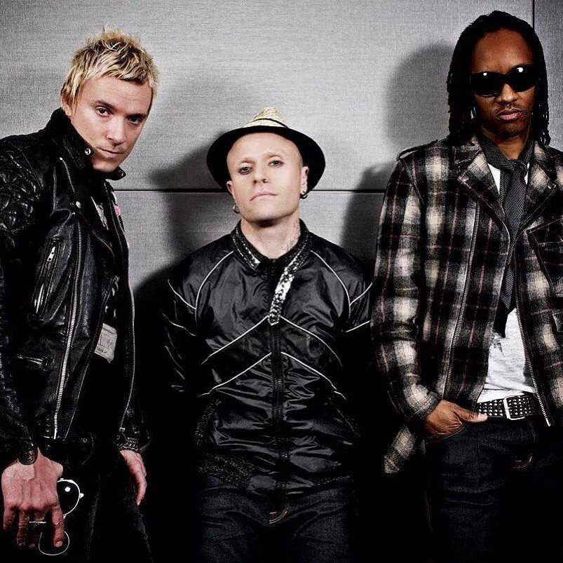 Слушать песни продиджи 90. Группа the Prodigy. Prod. Группа the Prodigy 1997. Группа the Prodigy 1990.