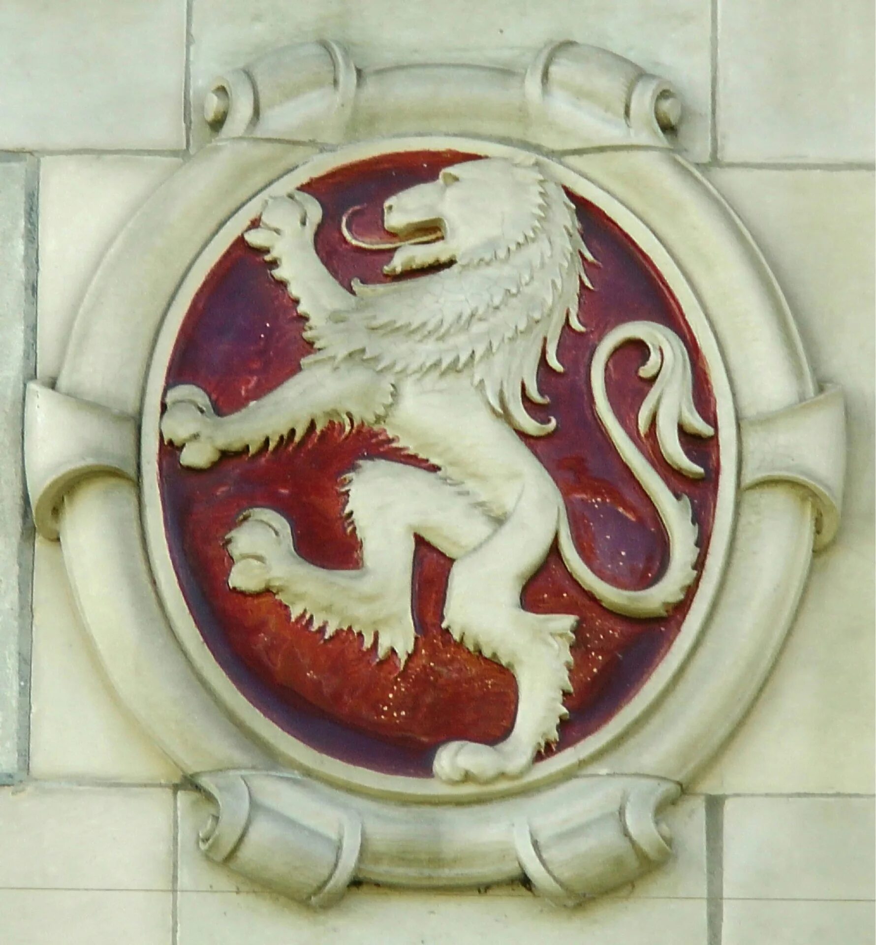 Какой герб со львом. Герб со львом. Изображение Льва на гербе. Гербы европейских стран львы. Исторический Лев.