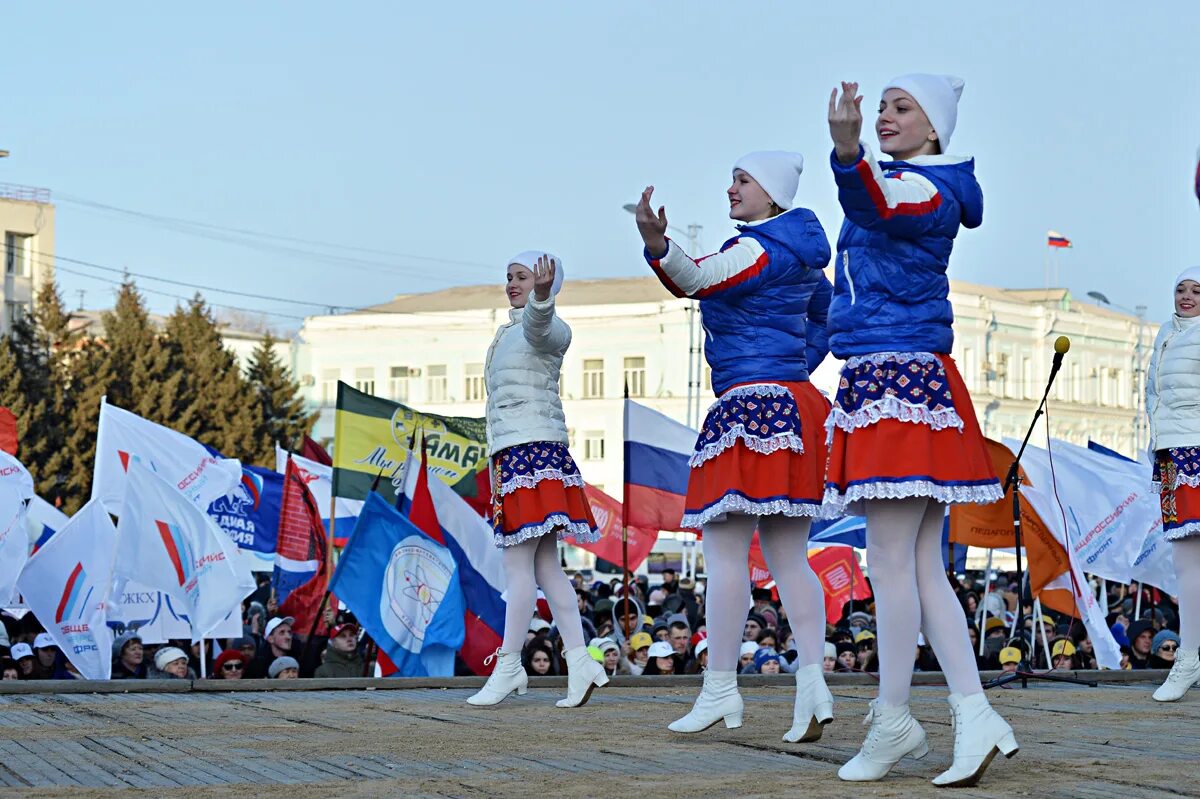 День воссоединения крыма с российской федерацией. День воссоединения Крыма с Россией 2014. Воссоединение Крыма 2014г.