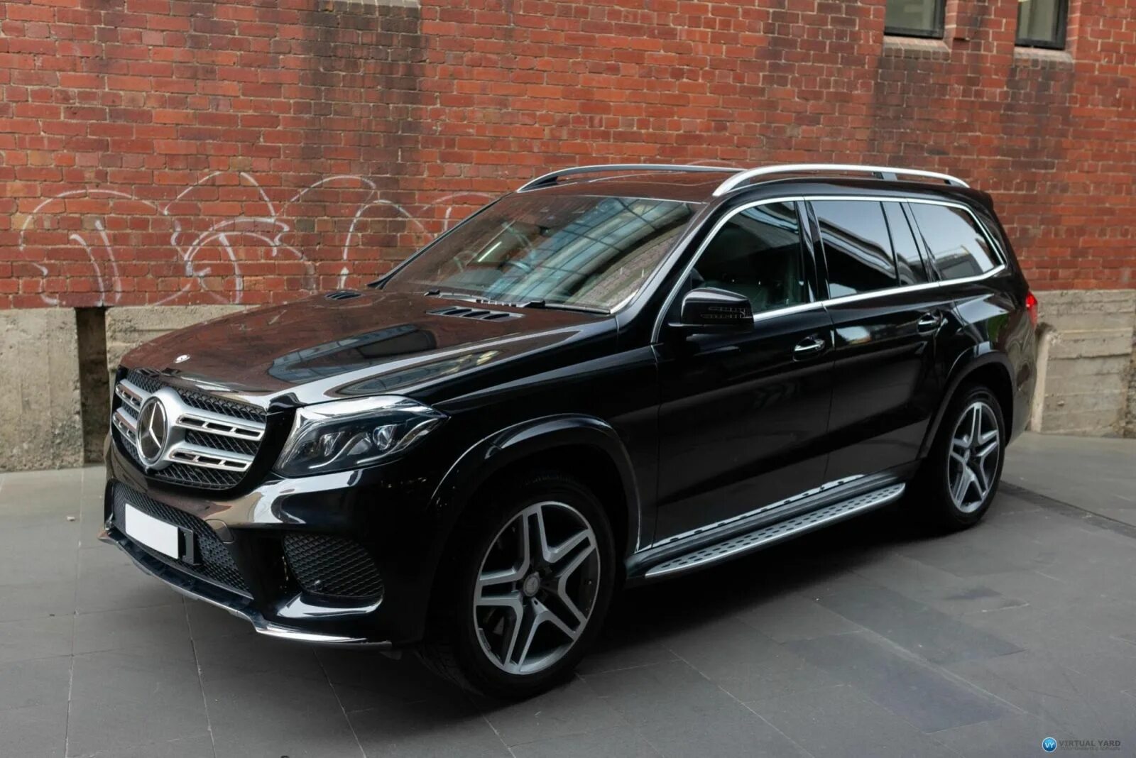 Mercedes-Benz GLS350 d 4Matic AMG Line 2016 года выпуска для рынка Великобритани