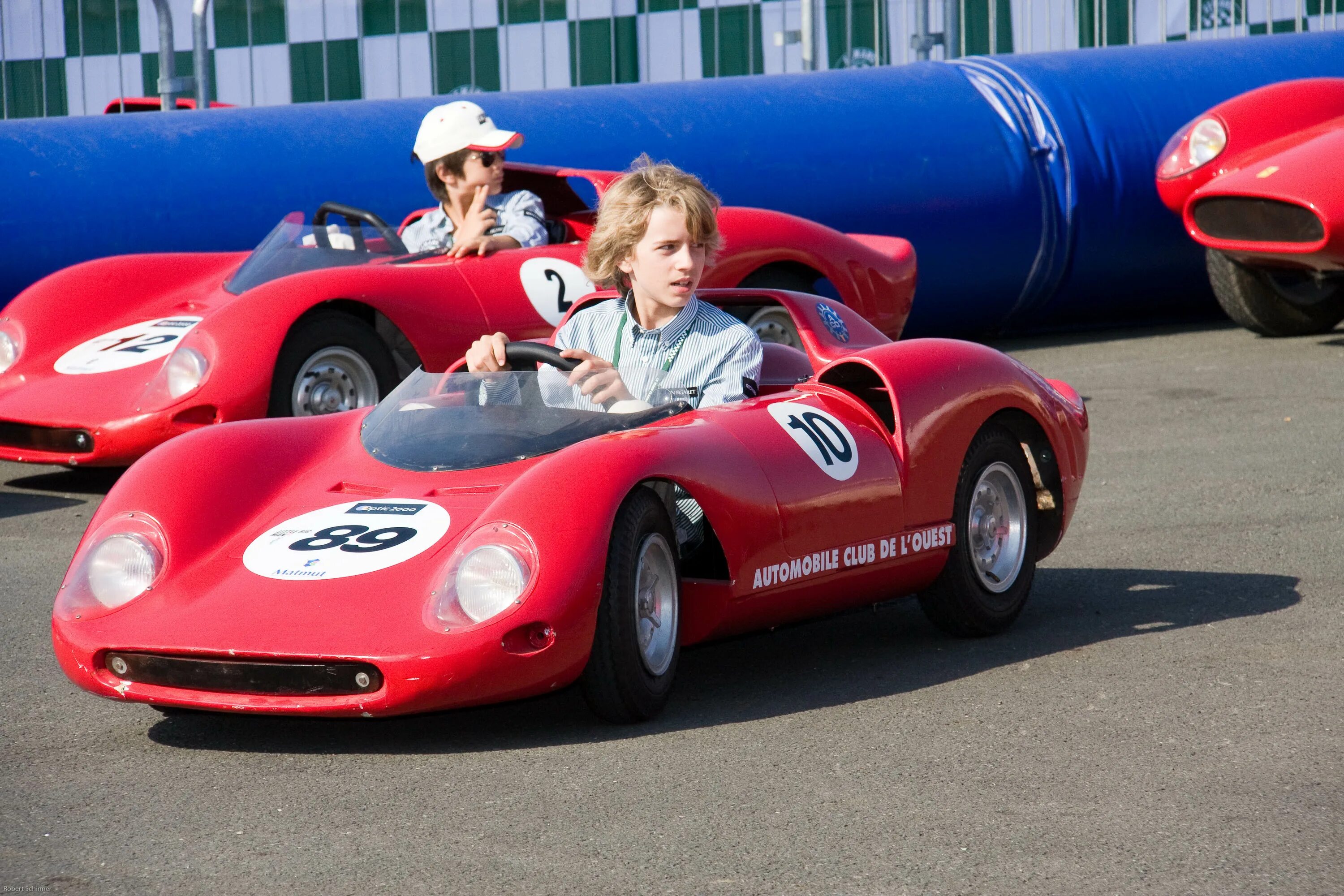 Racing car for Kids. Sports cars. Kids. Labirint car for Kids. Auto Kid auto. Kinder auto