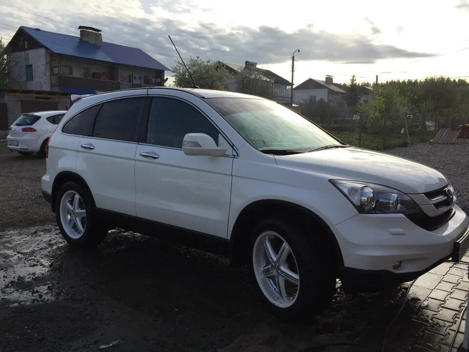 Колеса срв 3. Honda crv r19. honda crv 3 r19. honda crv 3 19 колеса. honda crv r20.