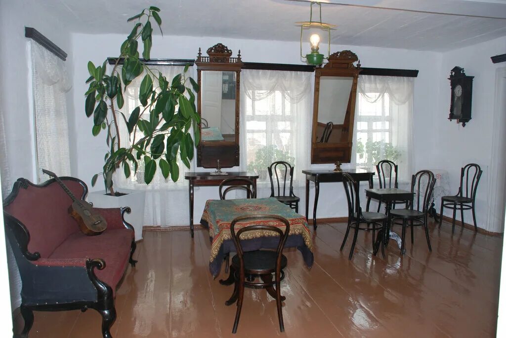 дергаевская школа 23. фабрика красные ткачи, посёлок красные ткачи. мемориальный дом-музей «квартира г. город томск улица октябрьская д. октябрьская улица 73.