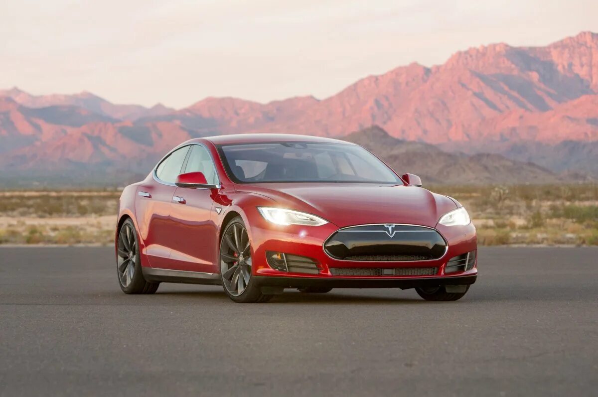 Машина Tesla model s. Электромобиль Tesla model s. Tesla model s p90d. Тесла модель s 2015. Модель s автомобиль