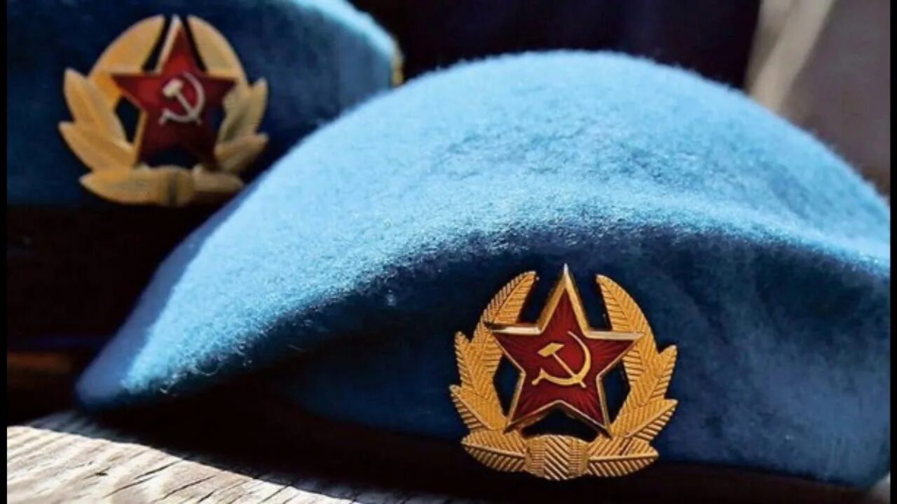 Берет «вдв». В одно место берет другим. Анекдот про пельмени. Приколы кот с пельменями. Берет десантника.
