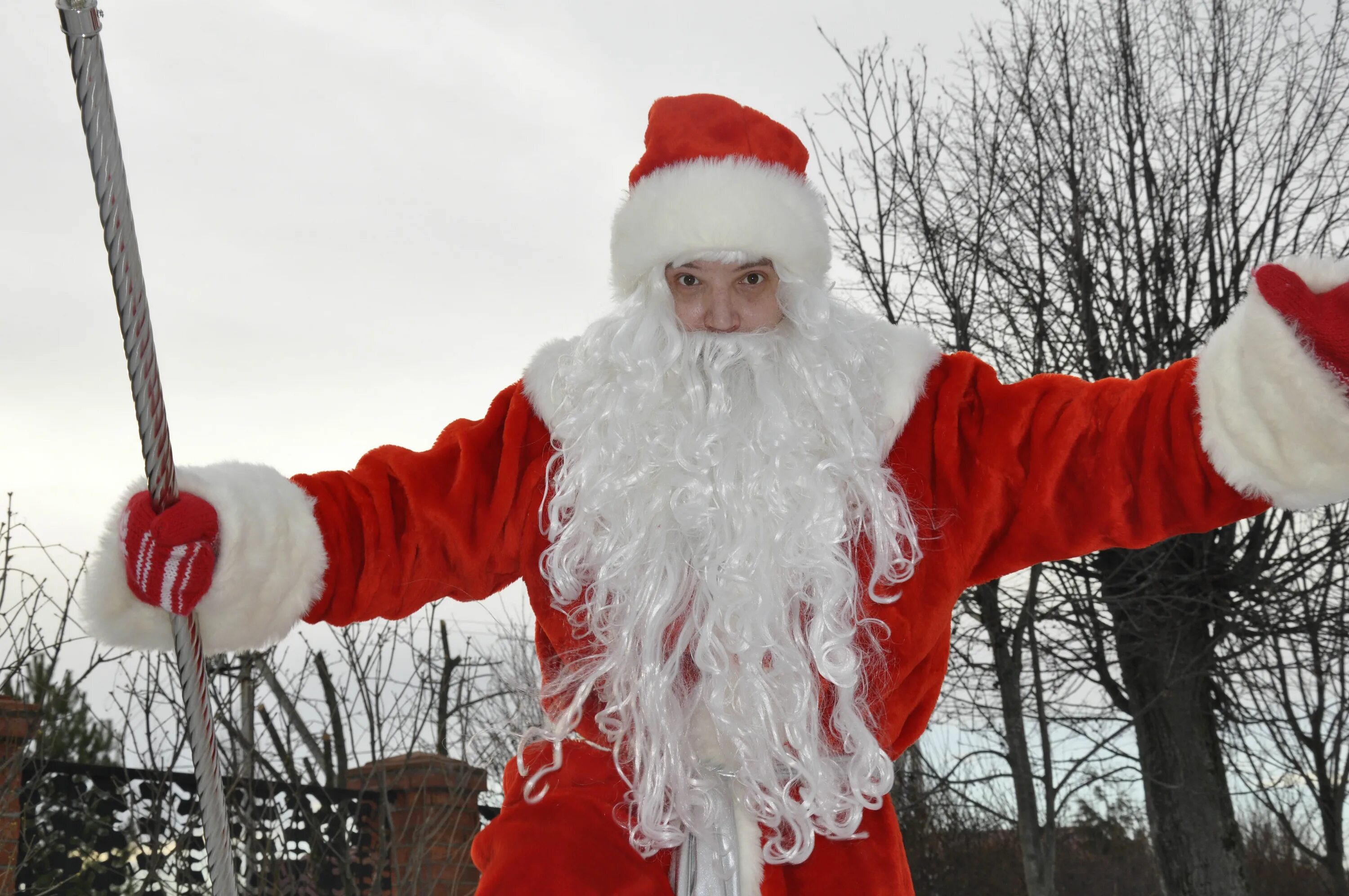 Настоящий дедушка мороз. Главный дед мороз великий устюг. Включи настоящий дед. Дед мороз. Дед мороз из великого устюга в санкт-петербурге 2019.