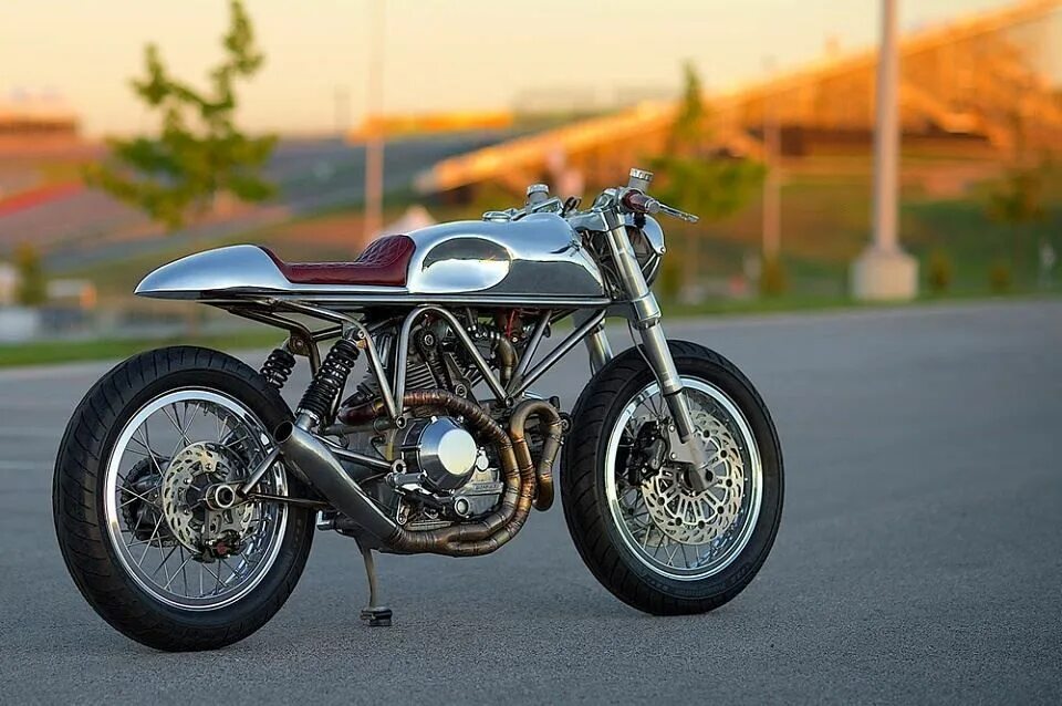 Cafe racer. Кофи рейсер. ducati coffee racer. кафе рейсер. ducati 900ss рама.