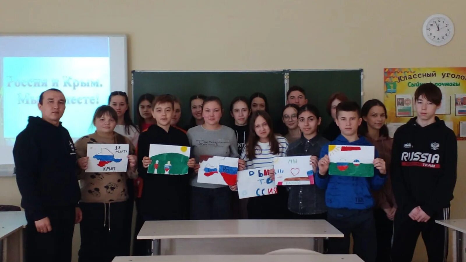 Работа в артеме форпост. Дверной континент двери. Форпост артём вакансии. Работа в артеме форпост. Ютуб артем стройка.