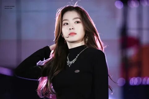 Red Velvet Irene Takes Your Breath Away With Her Intense Stare! 