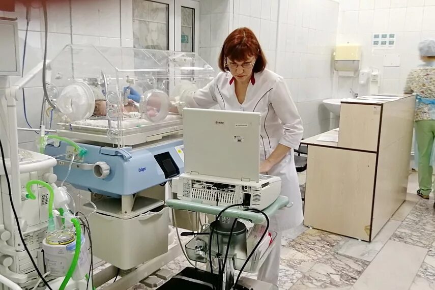 Алтайская краевая клиническая детская больница. Гущина 179 барнаул поликлиника. Фурье центр материнства детства. Алтайский краевой клинический перинатальный центр. Центр охраны и материнства барнаул.