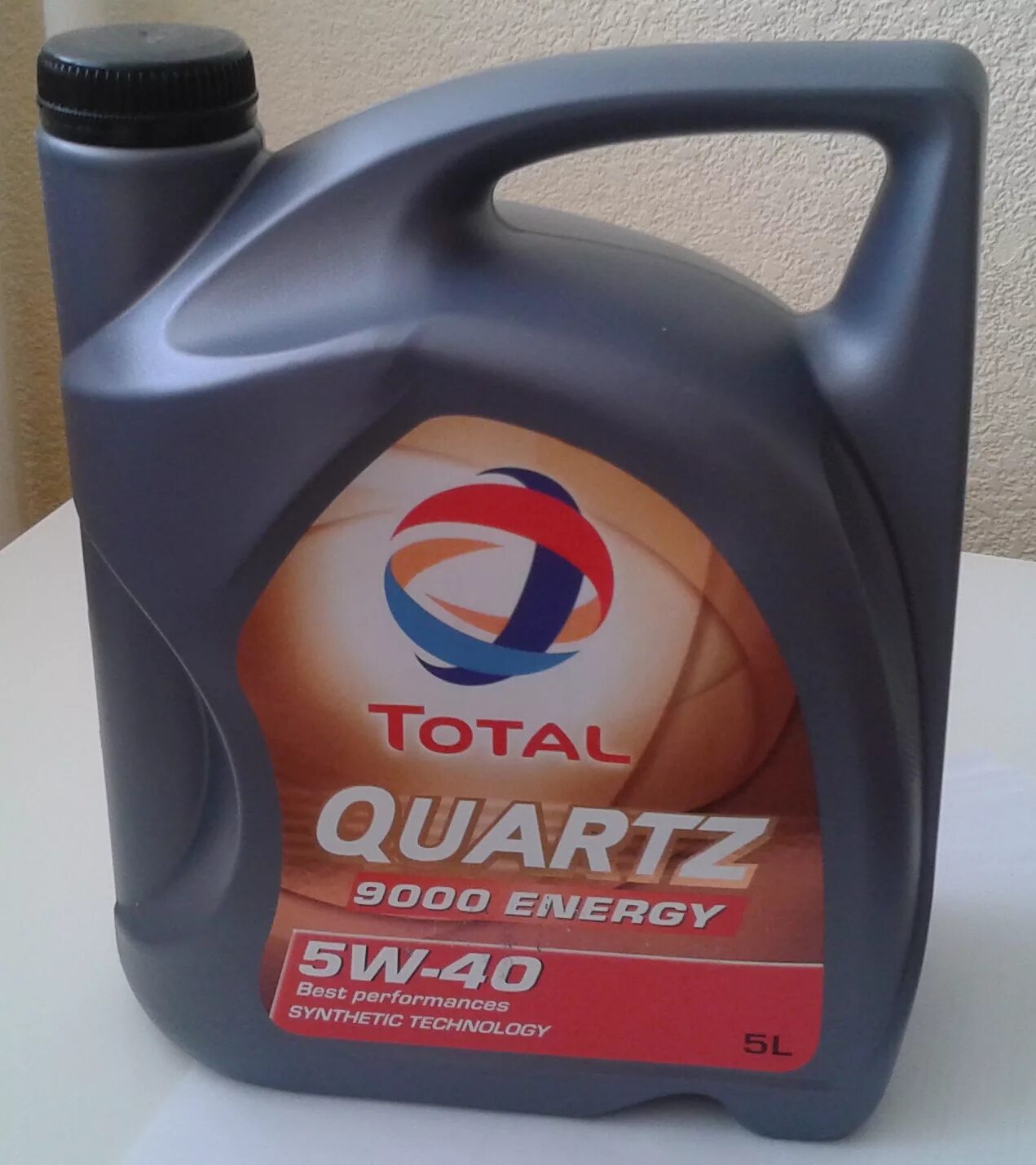 Масло total quartz 5w40. Total Quartz 9000 5w40. Total Quartz 9000 Energy 5w-40. Total Quartz 9000 5w40 Kia. Total Quartz 9000 5w40 Старая упаковка.